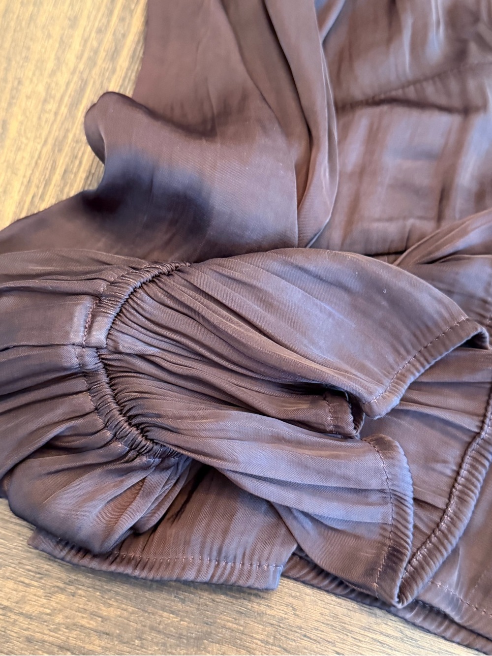 NWT Gap Eyelet V-Neck Peplum Top Feminine Vibes Brown Large - Picture 5 of 6